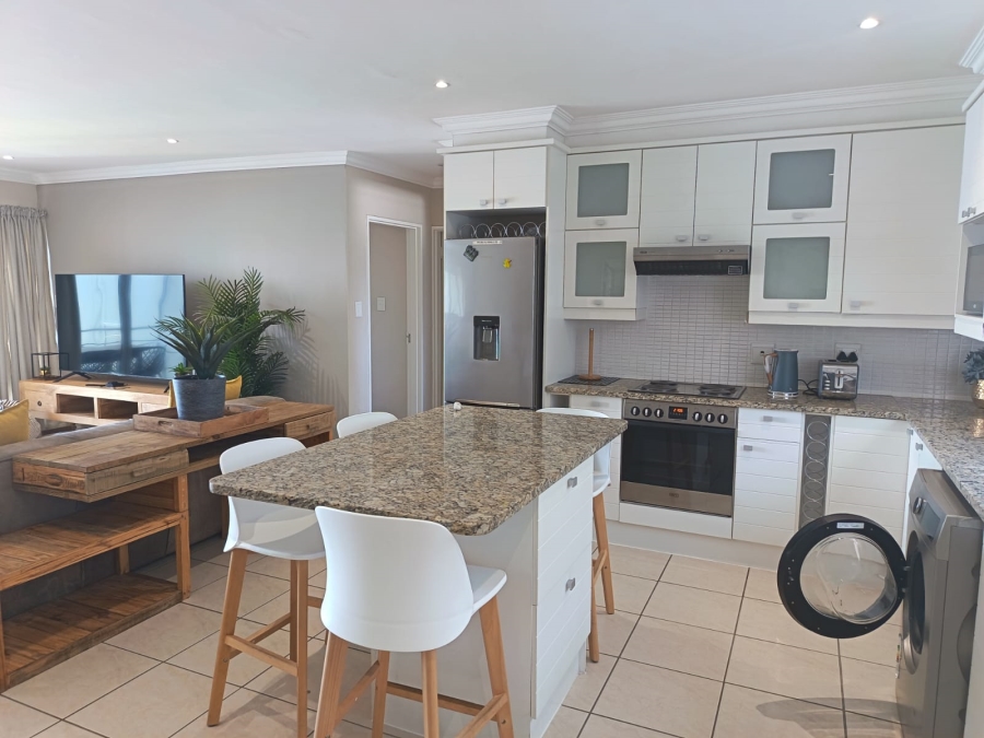 To Let 2 Bedroom Property for Rent in Marina Martinique Eastern Cape